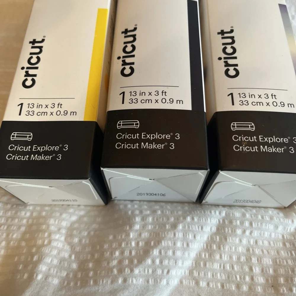 Brand New Lot Of 4 Cricut Smart Iron-On Vinyl 13